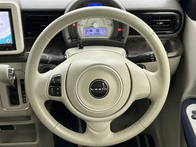 スズキ ラパン モード 岡山県 2019(令1)年 2.2万km ノクターンブルーパール/ホワイト 2トーンルーフ 純正８インチナビ　衝突軽減ブレーキ　アラウンドビューモニター　ビルトインＥＴＣ　ドライブレコーダー　コーナーセンサー　シートヒーター　フルセグＴＶ　ＵＳＢ接続　Ｂｌｕｅｔｏｏｔｈ　キセノンヘッドライト