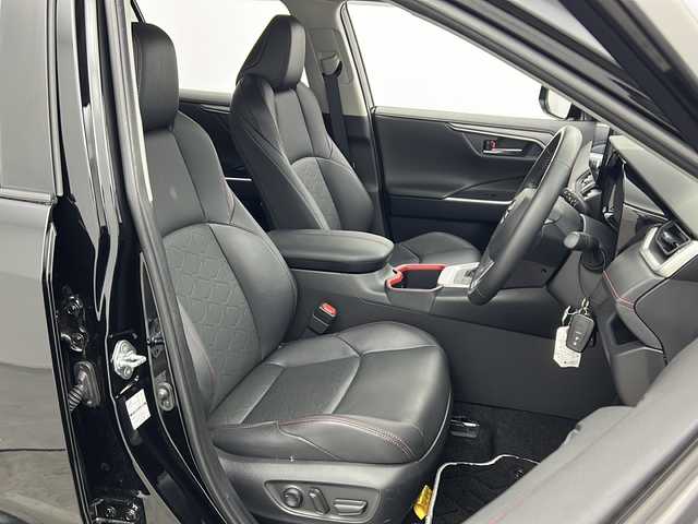 トヨタ ＲＡＶ４ アドベンチャー オフロードPKGⅡ 三重県 2023(令5)年 1.2万km アティチュードブラックマイカ 禁煙車　/パノラミックビューモニター　/ＢＳＭ　/純正デジタルインナーミラー（ドライブレコーダー機能付き）　/ＪＡＯＳプロテクター（フロント・サイド）　/ＥＴＣ2.0　/レザーシート　/シートヒーター・エアシート/純正１０．５インチナビ/AM/FM/BT/フルセグTV/USB/ルーフレール　　/クリアランスソナー　/パワーバックドア/ステアリングヒーター/TRDマッドフラップ/レーダークルーズコントロール/スペアキー有り