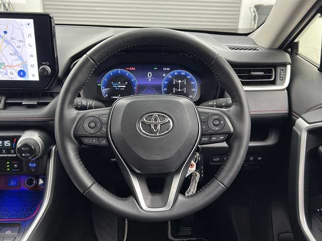 トヨタ ＲＡＶ４ アドベンチャー オフロードPKGⅡ 三重県 2023(令5)年 1.2万km アティチュードブラックマイカ 禁煙車　/パノラミックビューモニター　/ＢＳＭ　/純正デジタルインナーミラー（ドライブレコーダー機能付き）　/ＪＡＯＳプロテクター（フロント・サイド）　/ＥＴＣ2.0　/レザーシート　/シートヒーター・エアシート/純正１０．５インチナビ/AM/FM/BT/フルセグTV/USB/ルーフレール　　/クリアランスソナー　/パワーバックドア/ステアリングヒーター/TRDマッドフラップ/レーダークルーズコントロール/スペアキー有り