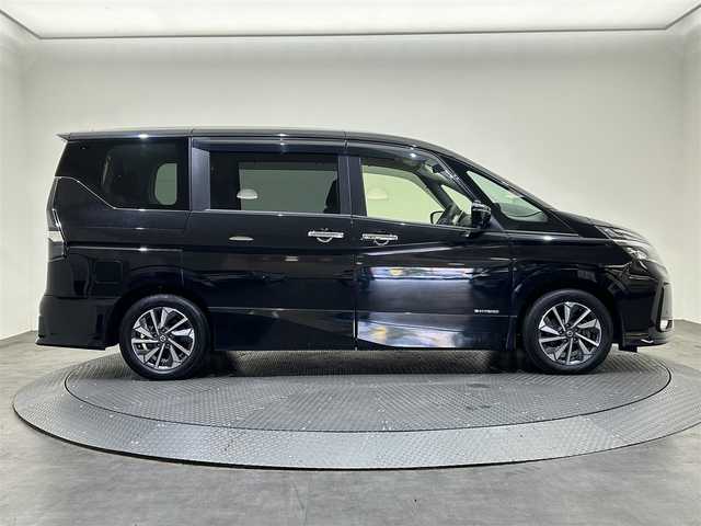 日産 セレナ ハイウェイスター V 愛媛県 2020(令2)年 4.8万km ダイヤモンドブラック 純正10型ナビ/プロパイロット/両側電動スライドドア/全周囲カメラ/フリップダウンモニター/前後コーナーセンサー/ETC2.0/ブラインドスポットモニター/レーンキープアシスト/キャプテンシート/ステアリングスイッチ/オートマチックハイビーム/オートライト/アイドリングストップ/ウインカーミラー/ドアバイザー/プッシュスタート/取扱説明書