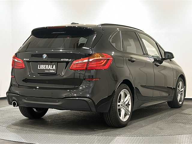 ＢＭＷ ２１８ｄ xDriveアクティブツアラーMスポーツ 新潟県 2019(令1)年 5.4万km サファイアブラックP パーフォレーテッド・ダコタ・レザー・シート/アドバンスド・アクティブ・セーフティ・パッケージ/・ヘッドアップ・ディスプレイ/・アクティブ・クルーズ・コントロール（ストップゴー機能付）/プラス・パッケージ/・スポット対応車載器（ルーム・ミラー内蔵、機能付）/・フロント・フォグ・ランプ/・オートマチック・エア・コンディショナー/コンフォート・パッケージ/・オートマチック・テールゲート・オペレーション/・コンフォート・アクセス/ライト・パッケージ/・アンビエント・ライト/・フロント・シート・ヒーティング/パーキング・サポート・パッケージ/・リヤ・ビュー・カメラ/・パーク・ディスタンス・コントロール/・パーキング・アシスト/BMW純正前後ドライブレコーダー/スペアキー