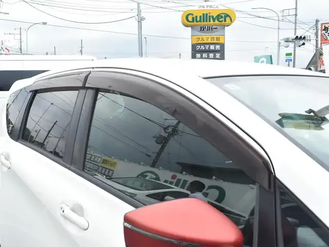 日産 ノート e－パワー ニスモ 神奈川県 2017(平29)年 4万km パール ワンオーナー/純正メモリナビ/アラウンドビューカメラ/フルセグテレビ/スマートルームミラー/プッシュスタート/インテリジェントキー/ETC/ドライブレコーダー/保証書/取説/ナビ説/記録(H.30.R.2.4.5.6)/スペアインテリキー