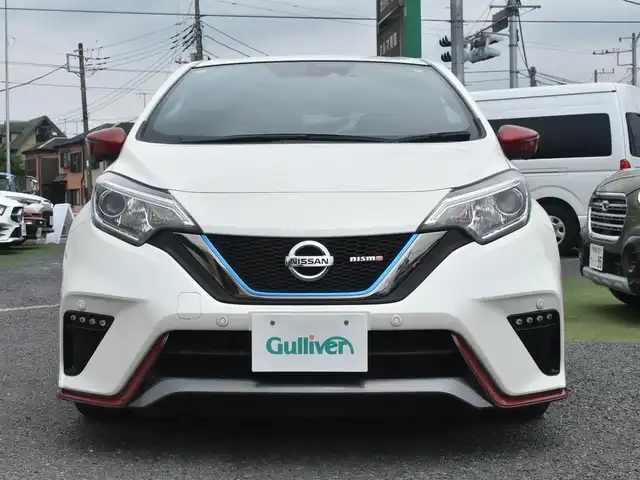 日産 ノート e－パワー ニスモ 神奈川県 2017(平29)年 4万km パール ワンオーナー/純正メモリナビ/アラウンドビューカメラ/フルセグテレビ/スマートルームミラー/プッシュスタート/インテリジェントキー/ETC/ドライブレコーダー/保証書/取説/ナビ説/記録(H.30.R.2.4.5.6)/スペアインテリキー
