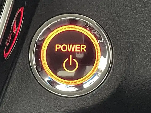 ホンダ ヴェゼル ハイブリッド Z ホンダセンシング 福島県 2019(平31)年 7.1万km プラチナホワイトパール ホンダセンシング/・CMBS/・ACC/・先行車発進告知/・路外逸脱抑制/・レーンアシスト/・リアアクティブフォースペダル/・標識認機能/４ＷＤ　/純正メモリナビゲーション/【AM/FM/DVD/CD/Bluetooth/フルセグ/HDMI】　/型番:VXM-187VFI/ＥＴＣ/ドライブレコーダー　/ハーフレザーシート　/電子パーキング　/・ブレーキホールド　/シートヒーター　/エンジンスターター　/・プッシュスタート　/・スマートキー/LEDライト/・オートライト/・フォグライト/純正フロアマット/ドアバイザー/電動格納ウィンカーミラー/パドルシフト/取扱説明書/・保証書