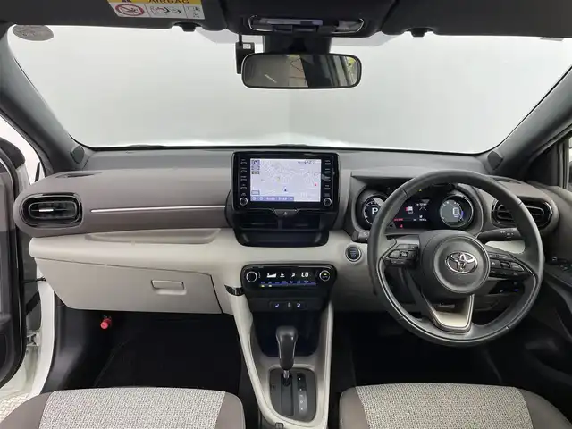 トヨタ ヤリス Z 道央・札幌 2020(令2)年 0.2万km ホワイトパールクリスタルシャイン ・4WD/・寒冷地仕様/・衝突被害軽減ブレーキ/・レーンキープアシスト/・レーダークルーズコントロール/・オートハイビーム/・純正ディスプレイオーディオ/・アラウンドビューモニター/・Bluetooth/・ビルトインETC/・シートヒーター/・オートライト/・オートエアコン/・横滑り防止装置