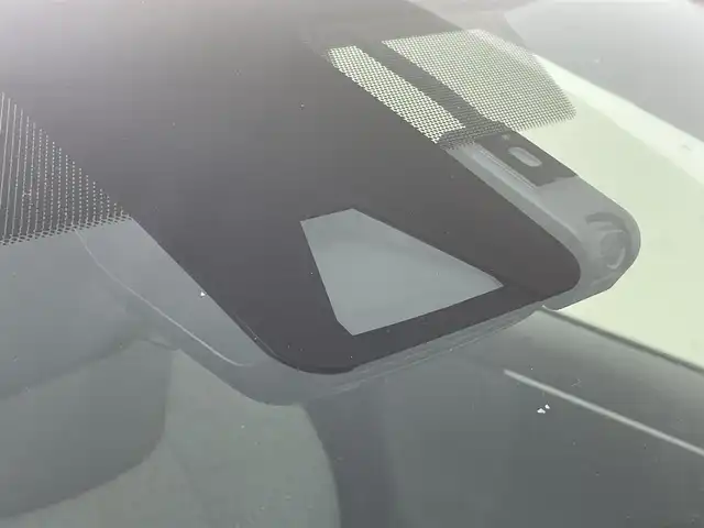 トヨタ ヤリス Z 道央・札幌 2020(令2)年 0.2万km ホワイトパールクリスタルシャイン ・4WD/・寒冷地仕様/・衝突被害軽減ブレーキ/・レーンキープアシスト/・レーダークルーズコントロール/・オートハイビーム/・純正ディスプレイオーディオ/・アラウンドビューモニター/・Bluetooth/・ビルトインETC/・シートヒーター/・オートライト/・オートエアコン/・横滑り防止装置