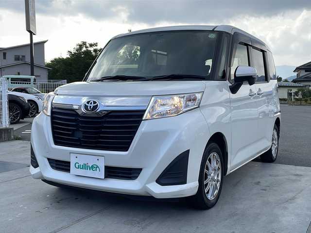 トヨタ ルーミー G 山梨県 2017(平29)年 2.8万km パールホワイトⅢ 純正ＳＤナビ　/フルセグＴＶ　/バックカメラ　/フリップダウン　/Ｂｌｕｅｔｏｏｔｈ　/ＥＴＣ　/ドラレコ　/純正フロアマット　/両側パワースライドドア　/ＡＢＳ　/横滑り防止装置　/盗難防止装置　/オートライト