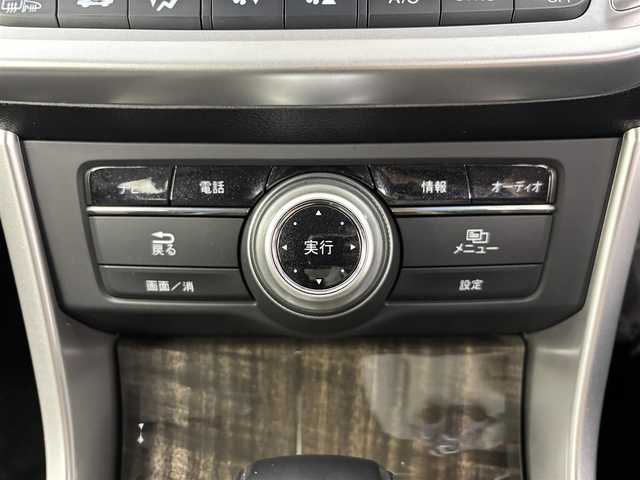 ホンダ アコード ハイブリッド LX 埼玉県 2013(平25)年 7.7万km ホワイトオーキッドパール 純正８インチナビ　/バックカメラ　/クルーズコントロール　/フォグライト切り替え　/純正ドライブレコーダー　/ハーフレザーシート　/パワーシート　/革巻きステアリング　/Ｂｌｕｅｔｏｏｔｈ　/フルセグＴＶ　/ｉｐｏｄ　/ＡＵＸ