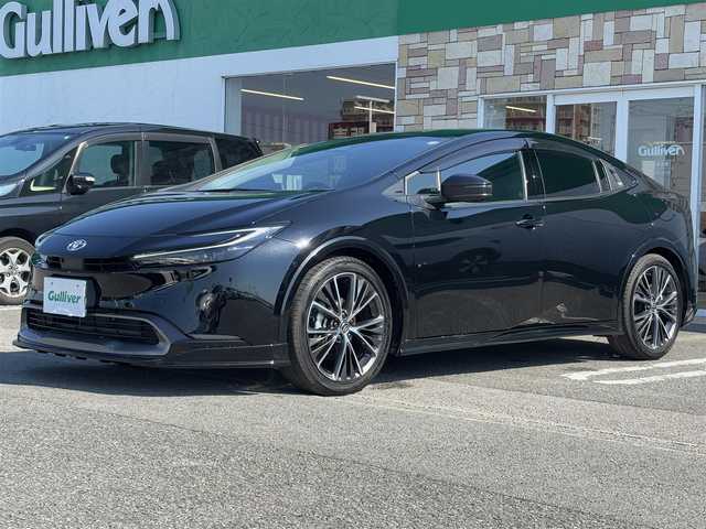 トヨタ プリウス Z 徳島県 2023(令5)年 0.2万km アティチュードブラックマイカ 純正フルエアロ(F.S.R)/純正12.3インチナビ/(AM.FM.BT.フルセグ)/パノラミックビューモニター/レーダークルーズコントロール/黒革シート/シートヒーター/エアシート/パワーシート/パワーバックドア/BSM/LEDヘッドライト/ETC2.0/デジタルインナーミラー/純正19AW/置くだけ充電
