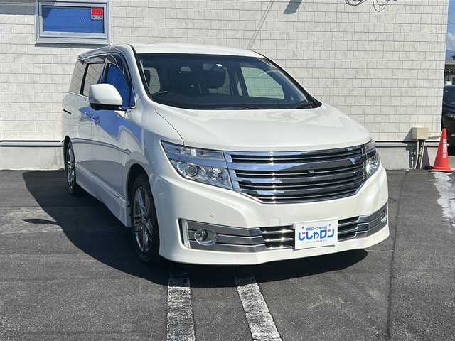 日産 エルグランド ライダー ブラックライン黒本革 パワーシート 長野県 2012(平24)年 13.7万km ブリリアントホワイトパール (株)IDOMが運営する【じしゃロン長野店】の自社ローン専用車両になりますこちらは現金またはオートローンご利用時の価格です。自社ローンご希望の方は別途その旨お申付け下さい/純正ナビ/バックカメラ　/フルセグTV/ステアリングスイッチ/フリップダウンモニター/両側パワースライドドア/運転席助手席シートヒーター/運転席助手席パワーシート
