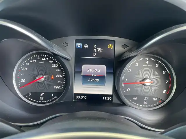 メルセデス・ベンツ Ｃ２００ アバンギャルド AMGライン 和歌山県 2014(平26)年 4万km ヒヤシンスレッド レーダーセーフティパッケージ/ステアリングアシスト/ACC/LKA/BSA/HUD/エアマティックサスペンション/純正メーカーナビ・フルセグTV・CD・DVD/　Bluetooth・USB/バックカメラ/前席パワーシート・シートヒーター/クリアランスソナー/ドライブレコーダー/スマートキー/スペアキー/保証書/取扱説明書