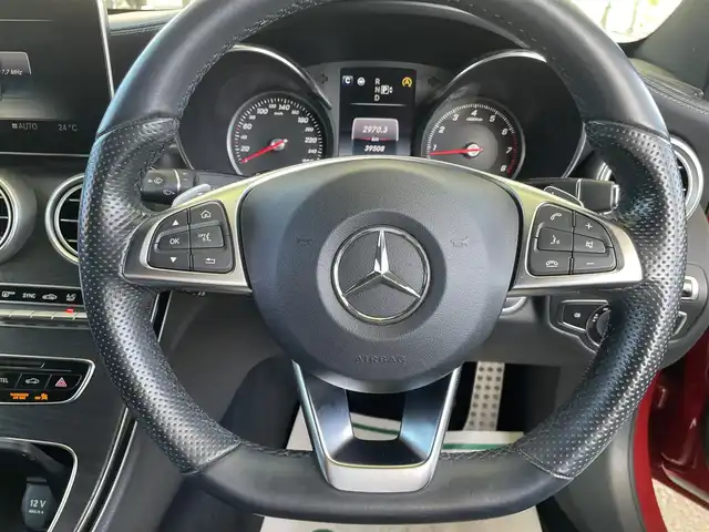 メルセデス・ベンツ Ｃ２００ アバンギャルド AMGライン 和歌山県 2014(平26)年 4万km ヒヤシンスレッド レーダーセーフティパッケージ/ステアリングアシスト/ACC/LKA/BSA/HUD/エアマティックサスペンション/純正メーカーナビ・フルセグTV・CD・DVD/　Bluetooth・USB/バックカメラ/前席パワーシート・シートヒーター/クリアランスソナー/ドライブレコーダー/スマートキー/スペアキー/保証書/取扱説明書