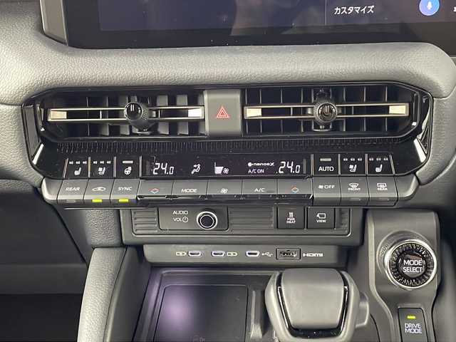 トヨタ ランドクルーザー ２５０ ZX 埼玉県 2024(令6)年 0.4万km 茶Ⅱ 純正ナビ（Ｂｌｕｅｔｏｏｔｈ・フルセグＴＶ・ＵＳＢ・ＨＤＭＩ）/全方位カメラ/ＥＴＣ２．０/置くだけ充電/前席パワーシート/シートメモリー/前席シートヒーター/前席エアシート/サンルーフ/パワーバックドア/ブラインドスポットモニター/レーンキープアシスト/横滑り防止装置/盗難防止装置/衝突軽減ブレーキ/ステアリングリモコン/レーンディパーチャーアラート/ヘッドアップディスプレイ/プッシュスタート/ブレーキホールド/ロールサンシェード/ヘッドライトウォッシャー/純正フロアマット/純正アルミホイール/オートハイビーム/LEDヘッドライト/フロントフォグランプ