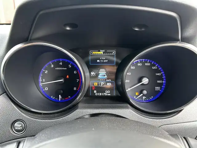 スバル アウトバック リミテッド 道北・旭川 2015(平27)年 1.4万km タングステンM 純正8インチナビ/バックカメラ/フルセグTV/レザーシート/前席パワーシート/前席シートヒーター/パワーバックドア/プッシュスタート/スマートキー/ETC