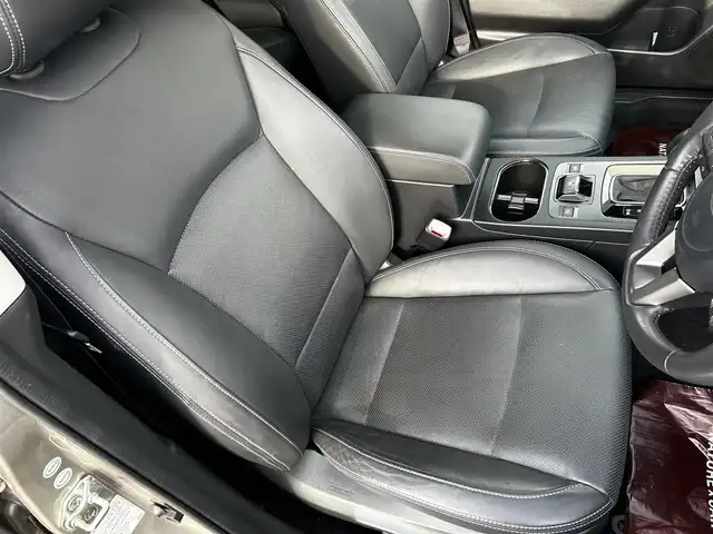 スバル アウトバック リミテッド 道北・旭川 2015(平27)年 1.4万km タングステンM 純正8インチナビ/バックカメラ/フルセグTV/レザーシート/前席パワーシート/前席シートヒーター/パワーバックドア/プッシュスタート/スマートキー/ETC