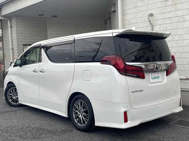 トヨタ アルファード S Cパッケージ 神奈川県 2018(平30)年 9.6万km ホワイトパールクリスタルシャイン 純正10インチナビ(CD/DVD/SD/BT/フルセグTV)/バックカメラ/両側パワースライドドア/レーダークルーズコントロール/衝突被害軽減ブレーキ/レーンキープアシスト/オートハイビーム/クリアランスソナー/黒革シート/D/N席・2列目パワーシート(D席メモリー付)/D/N席シートエアコン/ステアリングヒーター/パワーバックドア/デジタルインナーミラー/ビルトインETC/前後ドライブレコーダー/TVキャンセラー/2列目オットマン・サンシェード/オートミラー/オートライト/純正フロアマット/純正ドアバイザー/ISOFIX/保証書/取扱説明書