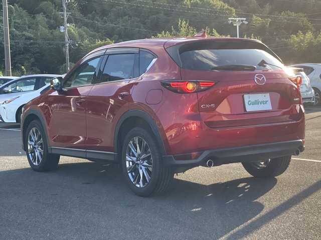 マツダ ＣＸ－５ XD エクスクルーシブモード 佐賀県 2021(令3)年 6.4万km ソウルレッドクリスタルM ワンオーナー/BOSEサウンド/マツダコネクトナビ/360°カメラ/スマートシティブレーキサポート/レーンキープアシスト/オートハイビーム/アダプティブクルーズコントロール/ブラインドスポットモニタリング/パーキングセンサー/ヘッドアップディスプレイ/電動パーキングブレーキ/オートブレーキホールド/パワーバックドア/レザーシート/メモリパワーシート/エアシート/シートヒーター/ステアリングヒーター/ステアリングリモコン/ドライブレコーダー/ETC/プッシュスタート/スマートキー/LEDヘッドライト/フォグライト/純正アルミホイール