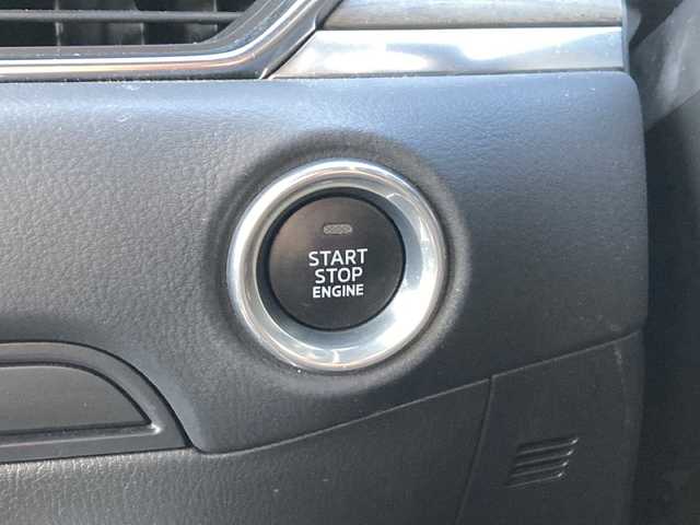 マツダ ＣＸ－５ XD エクスクルーシブモード 佐賀県 2021(令3)年 6.4万km ソウルレッドクリスタルM ワンオーナー/BOSEサウンド/マツダコネクトナビ/360°カメラ/スマートシティブレーキサポート/レーンキープアシスト/オートハイビーム/アダプティブクルーズコントロール/ブラインドスポットモニタリング/パーキングセンサー/ヘッドアップディスプレイ/電動パーキングブレーキ/オートブレーキホールド/パワーバックドア/レザーシート/メモリパワーシート/エアシート/シートヒーター/ステアリングヒーター/ステアリングリモコン/ドライブレコーダー/ETC/プッシュスタート/スマートキー/LEDヘッドライト/フォグライト/純正アルミホイール