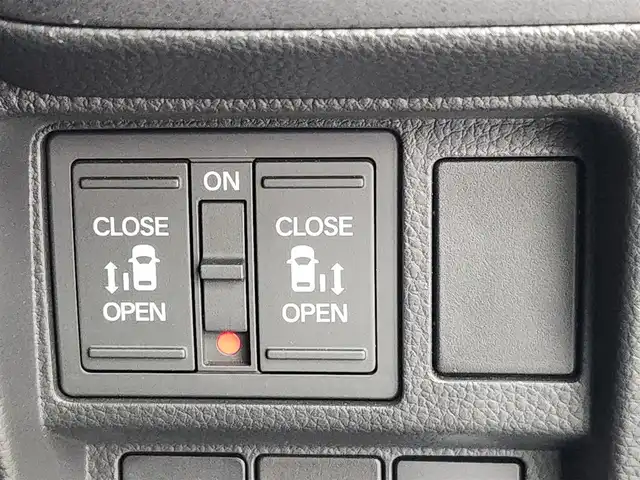 ホンダ ステップワゴン スパーダ eHEV プレミアムライン 愛知県 2024(令6)年 3.1万km ミッドナイトブルービームM ホンダセンシング/・衝突軽減ブレーキ/・レーンキープアシスト/・ブラインドスポットモニター/アダプティブクルーズコントロール/アラウンドビューモニター/純正11.4インチナビ/・Bluetooth/・フルセグTV/・Applecarplay/・androidauto/両側パワースライドドア/ハーフレザーシート/前後ドライブレコーダー/ビルトインETC/パワーバックドア/クリアランスソナー/シートヒーター　/純正AW