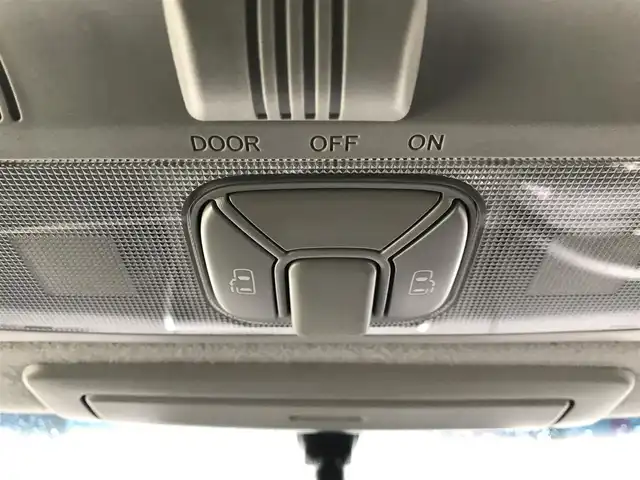 トヨタ エスティマ アエラス プレミアムエディション 富山県 2015(平27)年 7.9万km ブラック 純正ナビ/フルセグTV/Bluetooth/バックカメラ/クルーズコントロール/横滑り防止装置/プッシュスタート/スマートキー/両側パワースライドドア/ステアリングスイッチ/革巻きステアリング/オートライト/フォグランプ/ETC