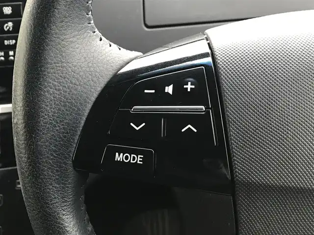 トヨタ エスティマ アエラス プレミアムエディション 富山県 2015(平27)年 7.9万km ブラック 純正ナビ/フルセグTV/Bluetooth/バックカメラ/クルーズコントロール/横滑り防止装置/プッシュスタート/スマートキー/両側パワースライドドア/ステアリングスイッチ/革巻きステアリング/オートライト/フォグランプ/ETC