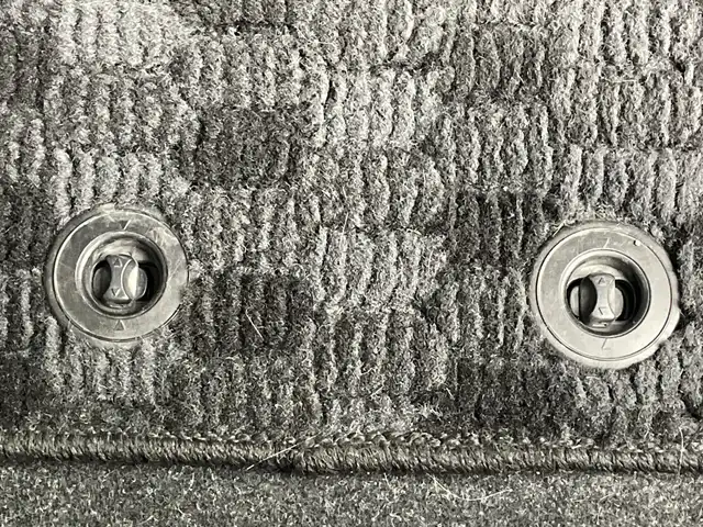 トヨタ エスクァイア Gi 群馬県 2016(平28)年 7.9万km スパークリングブラックパールクリスタルシャイン 純正7インチナビ/・フルセグTV/AM/FM/Bluetooth/CD/DVD/AUX/=======/純正ナビ　両側電動スライドドア　クルーズコントロール　ハーフレザーシート　ウッドコンビステア　前席シートヒーター　衝突被害軽減ブレーキ　レーンキープアシスト　ＥＴＣ　ＬＥＤ　オートハイビーム　禁煙