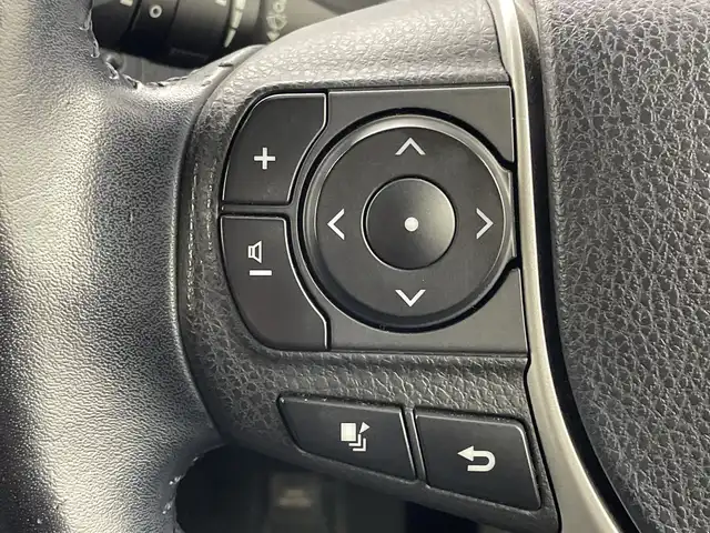 トヨタ エスクァイア Gi 群馬県 2016(平28)年 7.9万km スパークリングブラックパールクリスタルシャイン 純正7インチナビ/・フルセグTV/AM/FM/Bluetooth/CD/DVD/AUX/=======/純正ナビ　両側電動スライドドア　クルーズコントロール　ハーフレザーシート　ウッドコンビステア　前席シートヒーター　衝突被害軽減ブレーキ　レーンキープアシスト　ＥＴＣ　ＬＥＤ　オートハイビーム　禁煙