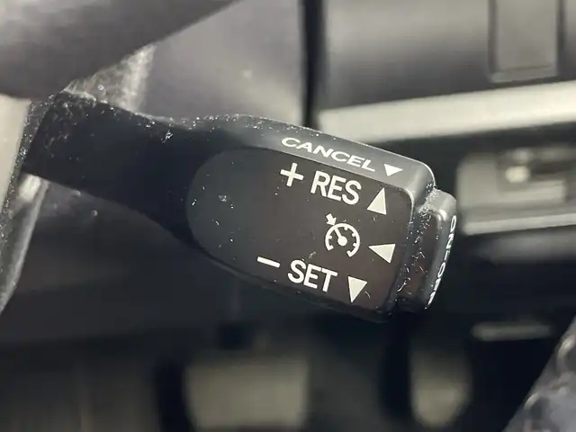 トヨタ エスクァイア Gi 群馬県 2016(平28)年 7.9万km スパークリングブラックパールクリスタルシャイン 純正7インチナビ/・フルセグTV/AM/FM/Bluetooth/CD/DVD/AUX/=======/純正ナビ　両側電動スライドドア　クルーズコントロール　ハーフレザーシート　ウッドコンビステア　前席シートヒーター　衝突被害軽減ブレーキ　レーンキープアシスト　ＥＴＣ　ＬＥＤ　オートハイビーム　禁煙