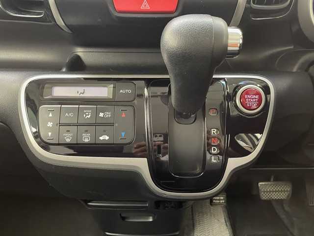 ホンダ Ｎ ＢＯＸ カスタム G Lパッケージ 兵庫県 2012(平24)年 8.2万km プレミアムホワイトパール 社外SDナビ(CD/DVD/SD/Bluetooth/フルセグTV)/両側パワースライドドア/ETC/純正フロアマット/純正14インチアルミホイール/HIDヘッドライト/フォグランプ/スペアキー/スマートキー/オートライト/プッシュスタート/保証書/取扱説明書