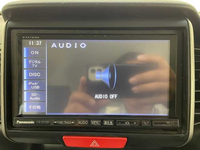 ホンダ Ｎ ＢＯＸ カスタム G Lパッケージ 兵庫県 2012(平24)年 8.2万km プレミアムホワイトパール 社外SDナビ(CD/DVD/SD/Bluetooth/フルセグTV)/両側パワースライドドア/ETC/純正フロアマット/純正14インチアルミホイール/HIDヘッドライト/フォグランプ/スペアキー/スマートキー/オートライト/プッシュスタート/保証書/取扱説明書