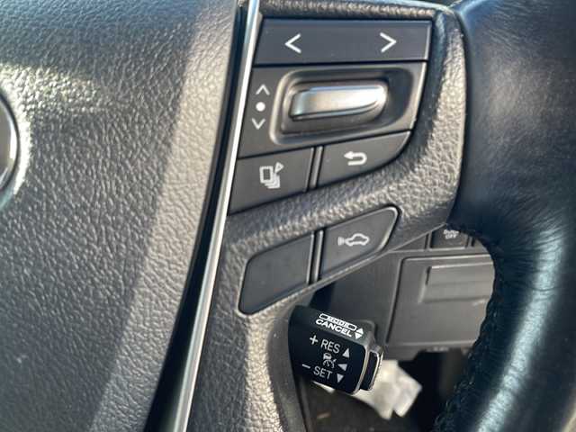 トヨタ ヴェルファイア Z Gエディション 京都府 2017(平29)年 5.2万km ホワイトパールクリスタルシャイン 純正１０インチナビ　Ｂｌｕｅｔｏｏｔｈオーディオ　フルセグ　ＤＶＤ再生　バックカメラ　後席フリップダウンモニター　プリクラッシュ　レーダークルーズ　電動リアゲート　両側パワースライド　ＬＥＤライト