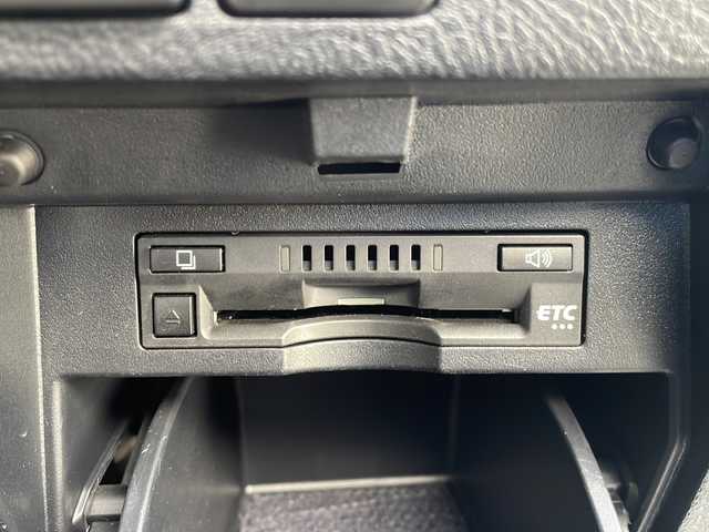 トヨタ ヴェルファイア Z Gエディション 京都府 2017(平29)年 5.2万km ホワイトパールクリスタルシャイン 純正１０インチナビ　Ｂｌｕｅｔｏｏｔｈオーディオ　フルセグ　ＤＶＤ再生　バックカメラ　後席フリップダウンモニター　プリクラッシュ　レーダークルーズ　電動リアゲート　両側パワースライド　ＬＥＤライト