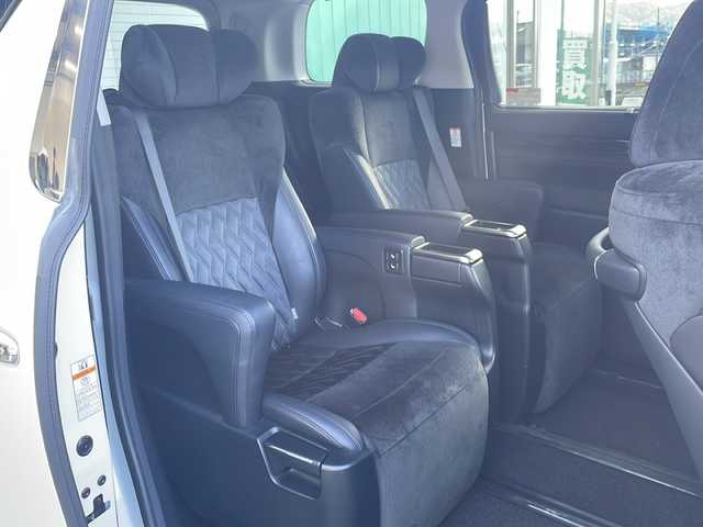 トヨタ ヴェルファイア Z Gエディション 京都府 2017(平29)年 5.2万km ホワイトパールクリスタルシャイン 純正１０インチナビ　Ｂｌｕｅｔｏｏｔｈオーディオ　フルセグ　ＤＶＤ再生　バックカメラ　後席フリップダウンモニター　プリクラッシュ　レーダークルーズ　電動リアゲート　両側パワースライド　ＬＥＤライト