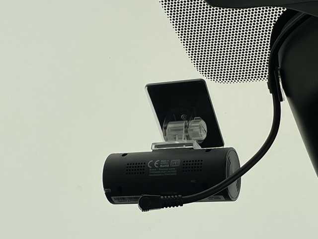 日産 セレナ ハイウェイスター V 愛知県 2024(令6)年 1.9万km プリズムホワイト プロパイロット/純正9型ナビ/全方位カメラ/両側パワースライドドア/レーダークルーズコントロール/バックカメラ/コーナーセンサー/純正アルミホイール/ブラインドスポットモニター/LEDヘッドライト/パドルシフト/インテリジェントミラー/リアオートエアコン/オートマチックハイビーム/ドライブレコーダー/ETC/衝突軽減システム/Bluetooth/ステアリングスイッチ/スマートキー/プッシュスタート