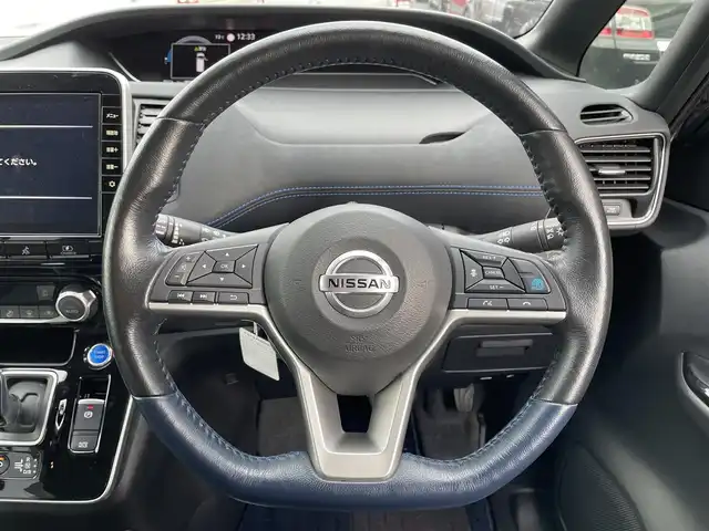 日産 セレナ e-パワー オーテック スポーツスペック 滋賀県 2020(令2)年 2.6万km ダークメタルグレー 純正10インチナビ/(CD/DVD/Bluetooth/フルセグTV)/プロパイロット/全方位カメラ/クリアランスソナー/レーダークルーズコントロール/ETC/両側パワースライドドア/ブラインドスポットモニター/デジタルインナーミラー/ドライブレコーダー/シートヒーター/ステアリングヒーター/オートライト/LEDヘッドライト/スペアキー