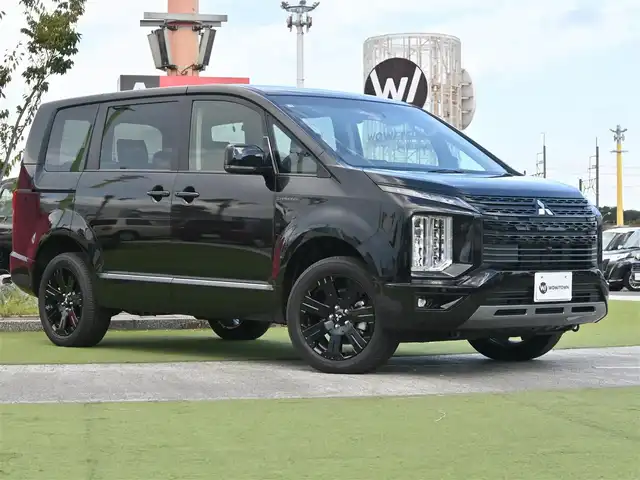 三菱 デリカＤ：５ シャモニー 千葉県 2025(令7)年 0.1千km 黒Ⅱ e-Assist/・衝突被害軽減ブレーキシステム（FCM）/・車線逸脱警報システム（LDW）/・レーダークルーズコントロールシステム（ACC）/・誤発進抑制機能（前進＆後退時）（UMS）/・オートマチックハイビーム[AHB]/エレクトリックテールゲート/両側パワースライドドア/ハーフレザーシート/運転席パワーシート/前席シートヒーター/11インチ純正メモリーナビ/地デジTV/【DVD/CD再生機能　Bluetooth接続】/マルチアラウンドモニター/革巻きステアリング/ステアリングスイッチ/パドルシフト/LEDヘッドライト/フォグライト/ウインカーミラー/純正18インチアルミホイル/サイド/カーテンエアバッグ/キーレスオペレーションシステム
