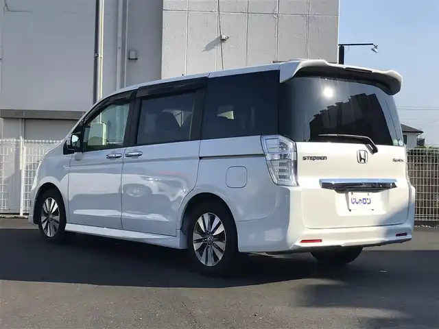 ホンダ ステップワゴン スパーダ Z インターナビセレ 栃木県 2012(平24)年 8万km ホワイトオーキッドパール 株)IDOMが運営する【じしゃロン小山店】の自社ローン専用車両になります。こちらは現金またはオートローンご利用時の価格です。自社ローンご希望の方は別途その旨お申付け下さい//純正フルセグナビ/（CD/DVD/AM/FMラジオ）/スマートキー/バックカメラ/ＥＴＣ/両側パワースライドドア/フリップダウンモニター/ドライブレコーダー/パドルシフト/ステアリングリモコン/電動格納ドアミラー/パワーウインドウ/防眩ミラー/オートライト