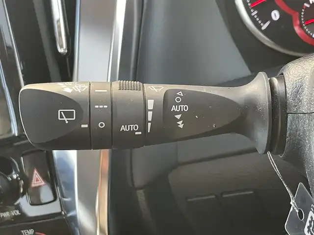 トヨタ アルファード S Cパッケージ 滋賀県 2022(令4)年 4.2万km ホワイトパールクリスタルシャイン ワンオーナー/サンルーフ/モデリスタフルエアロ/9型ディスプレイオーディオ/・ナビ機能/・フルセグTV/・Bluetooth/・CD/・DVD/後席モニター/バックカメラ/ドラレコ/デジタルインナーミラー/ETC/両側電動ドア/電動リアゲート/レザーシート/前席パワーシート/前席シートヒーター/前席エアーシート/オットマン/シートメモリー/ハンドルヒーター/前後コーナーセンサー/レーダークルーズコントロール/プリクラッシュセーフティー/ドライバー異常時対応システム/横滑り防止装置/レーントレーシングアシスト/ロードサインアシスト/オートマチックハイビーム/盗難防止装置/電格ウィンカーミラー/フォグランプ/スマートキー/スペアキー