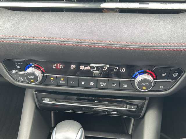 マツダ マツダ６ワゴン 25T Sパッケージ 茨城県 2019(令1)年 5.1万km ソニックシルバーM 純正ナビ/Bluetooth/フルセグTV/AUX/バックカメラ/全方位カメラ/クルーズコントロール/ドライブレコーダー/ETC2.0/全席パワーシート/レザーシート/シートヒーター/エアシート/ステアリングヒーター/コーナーセンサー前後/レーンキープアシスト/オートライト/オートマチックハイビーム/LEDヘッドライト/純正19インチアルミホイール/純正フロアマット/スマートキー/保証書/取扱い説明書/記録簿