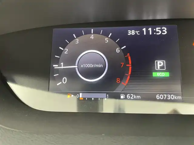 日産 セレナ ハイウェイスター 愛知県 2016(平28)年 6.1万km ブリリアントホワイトパール プロパイロット/純正12．3インチナビ/　（Bluetooth/TV/HDMI/DVD/Blue-ray）/全方位カメラ/デジタルインナーミラー/パワースライドドア/ドラレコ/ETC/純正16インチAW/純正フロアマット/純正LEDライト/オートライト/後席テーブル/後席USB/サンシェード/オートホールド/ステアリングスイッチ/セーフティーパッケージ/　・踏み間違い衝突防止/　・インテリジェント パーキングアシスト/　・標識検知機能/　・インテリジェント DA（ふらつき警報）/　・フロント&バックソナー/　・インテリジェント ルームミラー/　・電動パーキングブレーキ/　・オートブレーキホールド /　・インテリジェント LI