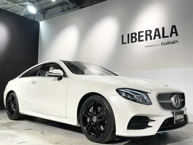 メルセデス・ベンツ Ｅ４５０ 4マチック クーペ スポーツ 道央・札幌 2018(平30)年 4.7万km ダイヤモンドホワイト エクスクルーシブパッケージ/・パノラミックスライディングルーフ/・Burmesterサラウンドサウンド/・エアバランスパッケージ/AIR BODY CONTROLサスペンション/19インチAMG5ツインスポークAW/レーダーセーフティパッケージ/・アクティブディスタンスアシストディストロニック/・アクティブステアリングアシスト/・アクティブブレーキアシスト/・アクティブブラインドスポットアシスト/・アクティブレーンキーピングアシスト/・トラフィックサインアシスト/360°カメラシステム/アクティブパーキングアシスト/マルチビームLEDヘッドライト/アダプティブハイビームアシストプラス/AMGスタイリングパッケージ/フットトランクオープナー/ヘッドアップディスプレイ/本革シート(ナッパレザー)/AMGスポーツステアリング/シートヒーター(D/N)/シートベンチレーター(D/N)/リラクゼーション機能(D/N)/メモリー付きパワーシート(D/N)/電動ランバーサポート(D/N)/COMANDシステム/・フルセグTV/・AppleCarPlay/・AndroidAuto/ワイヤレスチャージング/アンビエントライト/純正ドライブレコーダー