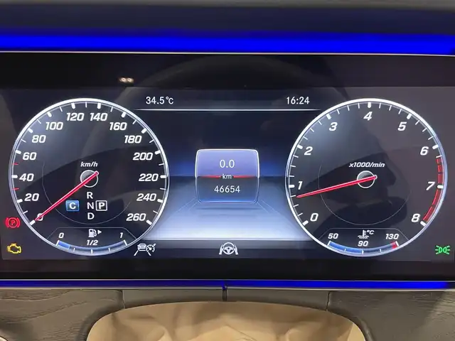 メルセデス・ベンツ Ｅ４５０ 4マチック クーペ スポーツ 道央・札幌 2018(平30)年 4.7万km ダイヤモンドホワイト エクスクルーシブパッケージ/・パノラミックスライディングルーフ/・Burmesterサラウンドサウンド/・エアバランスパッケージ/AIR BODY CONTROLサスペンション/19インチAMG5ツインスポークAW/レーダーセーフティパッケージ/・アクティブディスタンスアシストディストロニック/・アクティブステアリングアシスト/・アクティブブレーキアシスト/・アクティブブラインドスポットアシスト/・アクティブレーンキーピングアシスト/・トラフィックサインアシスト/360°カメラシステム/アクティブパーキングアシスト/マルチビームLEDヘッドライト/アダプティブハイビームアシストプラス/AMGスタイリングパッケージ/フットトランクオープナー/ヘッドアップディスプレイ/本革シート(ナッパレザー)/AMGスポーツステアリング/シートヒーター(D/N)/シートベンチレーター(D/N)/リラクゼーション機能(D/N)/メモリー付きパワーシート(D/N)/電動ランバーサポート(D/N)/COMANDシステム/・フルセグTV/・AppleCarPlay/・AndroidAuto/ワイヤレスチャージング/アンビエントライト/純正ドライブレコーダー
