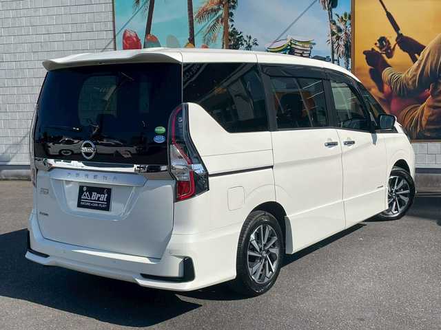 日産 セレナ ハイウェイスター V 宮崎県 2020(令2)年 4.8万km パール プロパイロット　/両側パワースライド　/フロアマット　/純正ナビ　/パーキングアシスト　/アラウンドビューモニター　/フリップダウンモニター