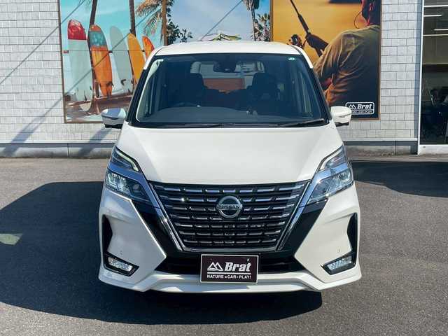 日産 セレナ ハイウェイスター V 宮崎県 2020(令2)年 4.8万km パール プロパイロット　/両側パワースライド　/フロアマット　/純正ナビ　/パーキングアシスト　/アラウンドビューモニター　/フリップダウンモニター