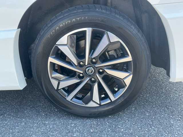 日産 セレナ ハイウェイスター V 宮崎県 2020(令2)年 4.8万km パール プロパイロット　/両側パワースライド　/フロアマット　/純正ナビ　/パーキングアシスト　/アラウンドビューモニター　/フリップダウンモニター