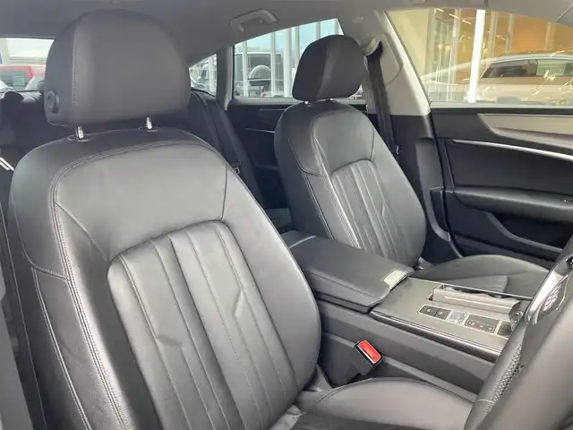 アウディ Ａ７ SB 55TFSIクワトロ デビューパッケージ 福岡県 2019(平31)年 3.8万km グレイシアホワイトメタリック アシスタンスパッケージ/レーザーライトパッケージ/リアコンフォートパッケージ/アダプティブクルーズコントロール/アウディサイドアシスト/アウディプレセンス/バーチャルコックピット/純正ナビ/フルセグTV/Bluetooth/Applecarplay/androidauto/サラウンドビューカメラ/黒革シート/全席シートヒーター/純正２０インチアルミホイール/純正ドライブレコーダー/ＥＴＣ
