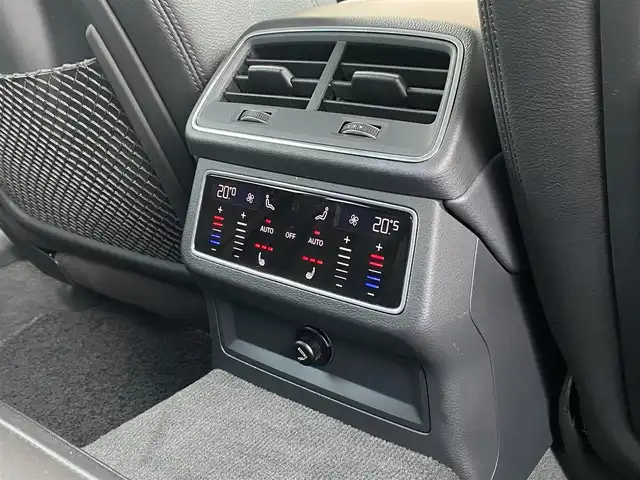 アウディ Ａ７ SB 55TFSIクワトロ デビューパッケージ 福岡県 2019(平31)年 3.8万km グレイシアホワイトメタリック アシスタンスパッケージ/レーザーライトパッケージ/リアコンフォートパッケージ/アダプティブクルーズコントロール/アウディサイドアシスト/アウディプレセンス/バーチャルコックピット/純正ナビ/フルセグTV/Bluetooth/Applecarplay/androidauto/サラウンドビューカメラ/黒革シート/全席シートヒーター/純正２０インチアルミホイール/純正ドライブレコーダー/ＥＴＣ