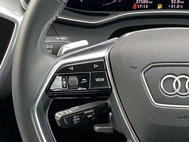 アウディ Ａ７ SB 55TFSIクワトロ デビューパッケージ 福岡県 2019(平31)年 3.8万km グレイシアホワイトメタリック アシスタンスパッケージ/レーザーライトパッケージ/リアコンフォートパッケージ/アダプティブクルーズコントロール/アウディサイドアシスト/アウディプレセンス/バーチャルコックピット/純正ナビ/フルセグTV/Bluetooth/Applecarplay/androidauto/サラウンドビューカメラ/黒革シート/全席シートヒーター/純正２０インチアルミホイール/純正ドライブレコーダー/ＥＴＣ