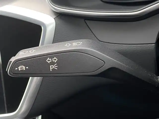 アウディ Ａ７ SB 55TFSIクワトロ デビューパッケージ 福岡県 2019(平31)年 3.8万km グレイシアホワイトメタリック アシスタンスパッケージ/レーザーライトパッケージ/リアコンフォートパッケージ/アダプティブクルーズコントロール/アウディサイドアシスト/アウディプレセンス/バーチャルコックピット/純正ナビ/フルセグTV/Bluetooth/Applecarplay/androidauto/サラウンドビューカメラ/黒革シート/全席シートヒーター/純正２０インチアルミホイール/純正ドライブレコーダー/ＥＴＣ