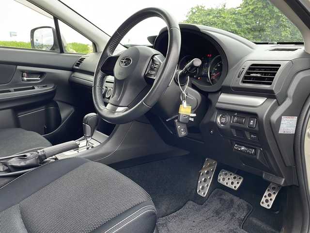 スバル インプレッサ ＸＶ 2．0i－L アイサイト 新潟県 2013(平25)年 4.9万km デザートカーキ 4WD/社外SDナビ(CN-S310WD)/CD/DVD/BT/フルセグテレビ/バックカメラ/ETC/ドライブレコーダー/衝突被害軽減ブレーキ/レーンキープアシスト/レーダークルーズコントロール/運転席パワーシート/パドルシフト/スマートキー/プッシュスタート/キセノンヘッドライト/オートライト/フォグランプ/純正17インチアルミホイール